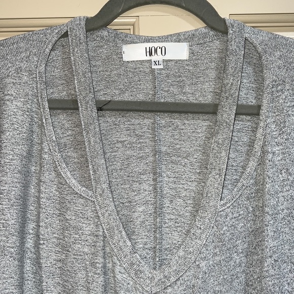 HOCO grey top - Picture 2 of 4